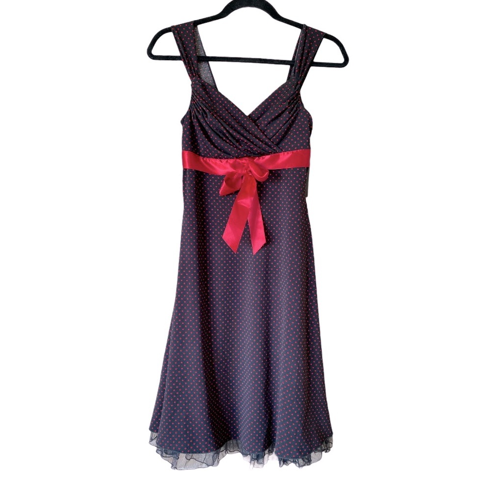 💛4/$20 NWT. My Michelle Black and Red Dress Size Small